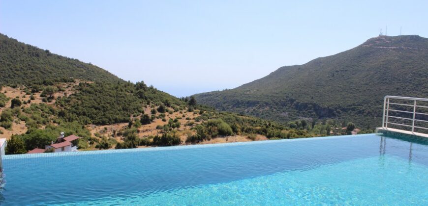 Luxury Seven Bedroom Villa in Kalkan-Sarıbelen for sale